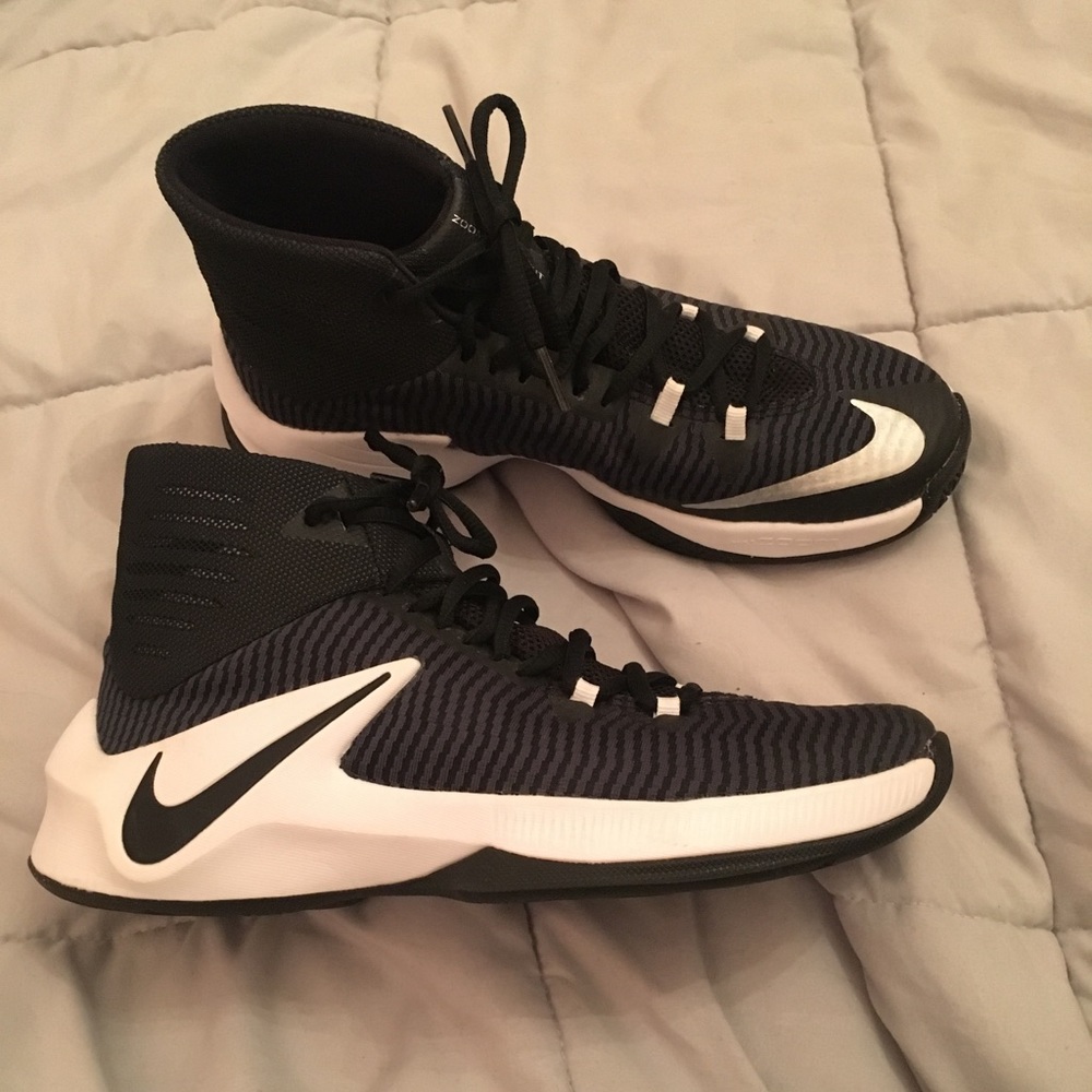 Nike Zoom basketball shoes 🏀